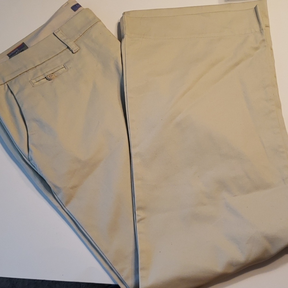 NWT Classic Fit khaki career pants sz 16